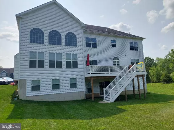 North Wales, PA 19454,111 RAYMOND LN