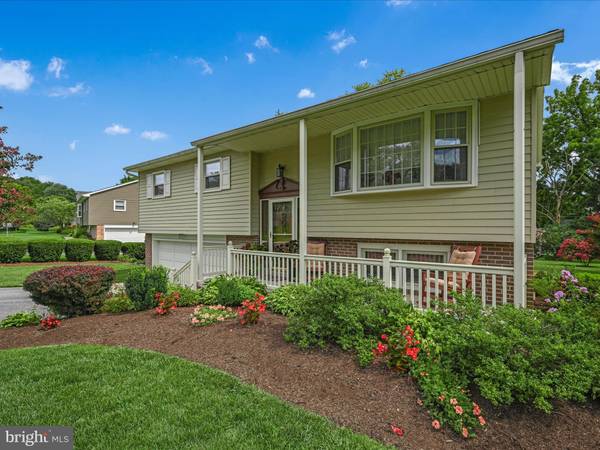 Lancaster, PA 17602,1710 VALETTE DR