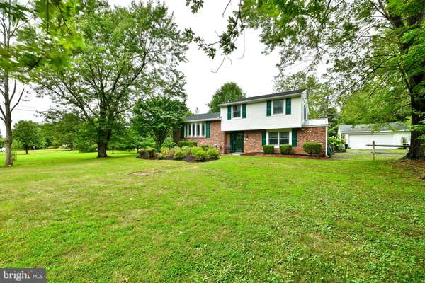 748 GEIGEL HILL RD, Ottsville, PA 18942