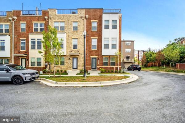 2801 BATTERSEA LAKE LOOP, Hyattsville, MD 20782