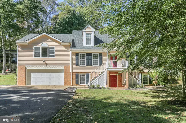 1300 HEATHERBROOK CT, Fredericksburg, VA 22407