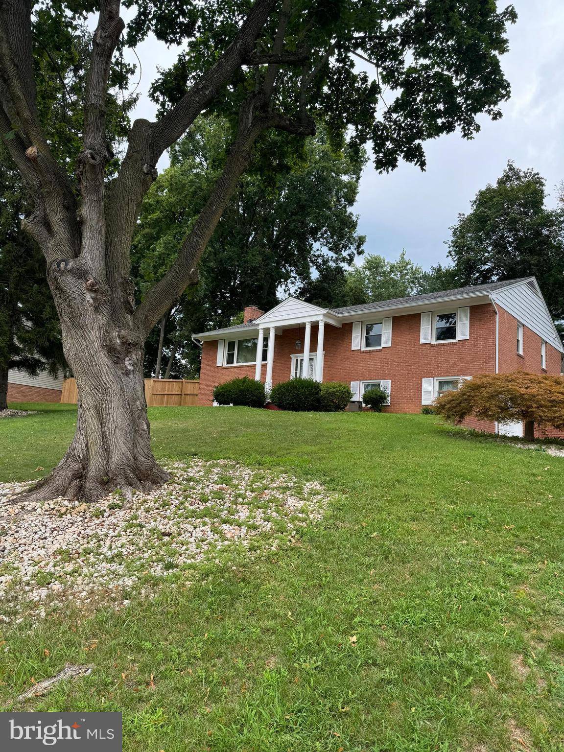 Hagerstown, MD 21740,10921 KNOTTY PINE DR