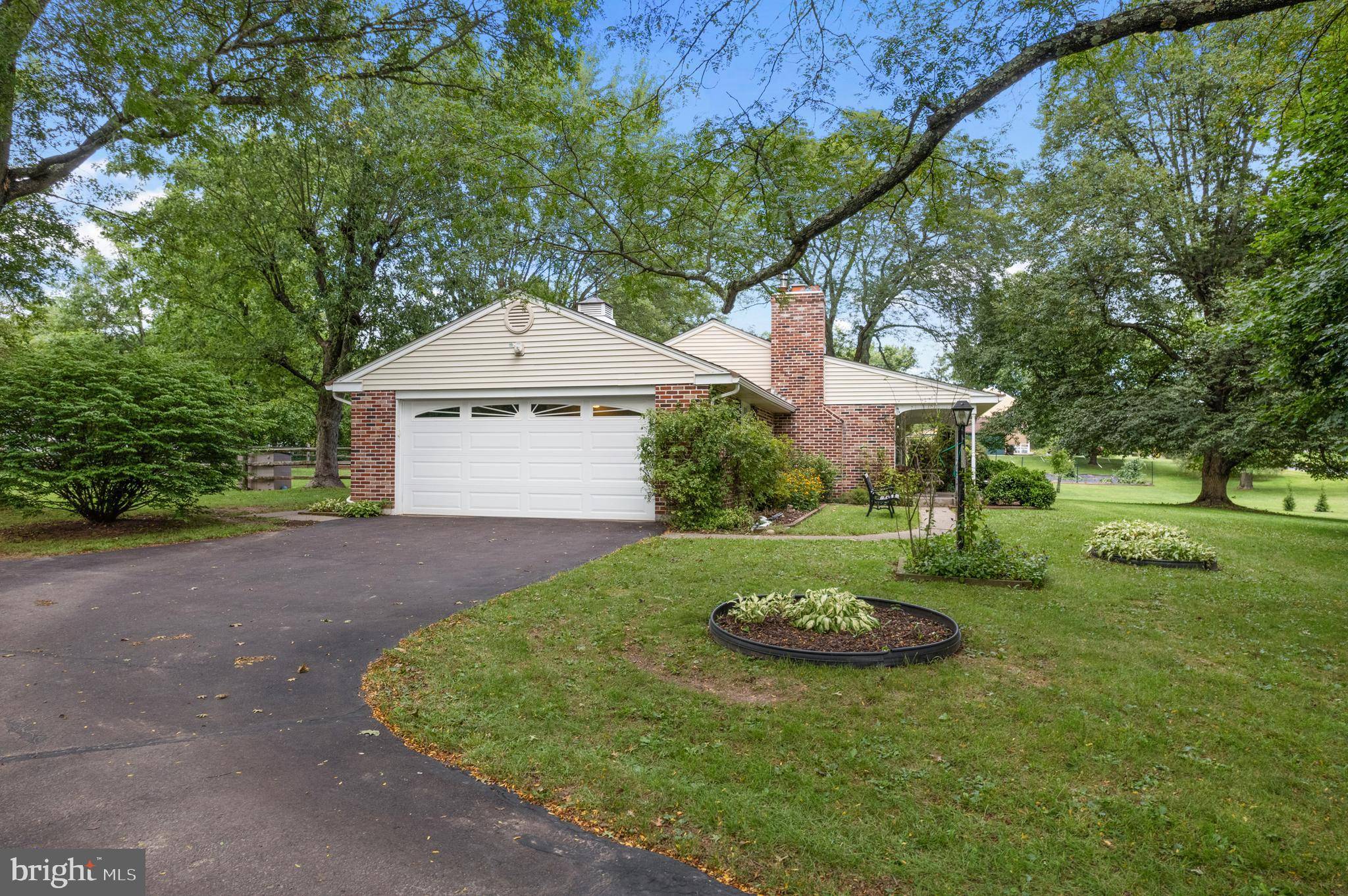 Sellersville, PA 18960,917 CATHILL RD