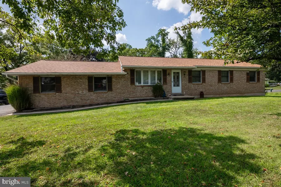 3 S RIVERSIDE DR, Reading, PA 19605