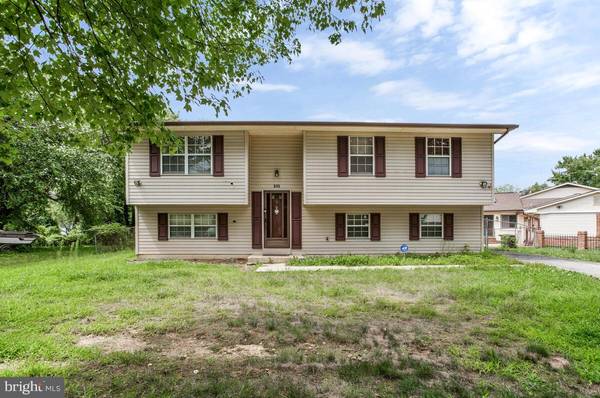 815 NARROWLEAF DR, Upper Marlboro, MD 20774