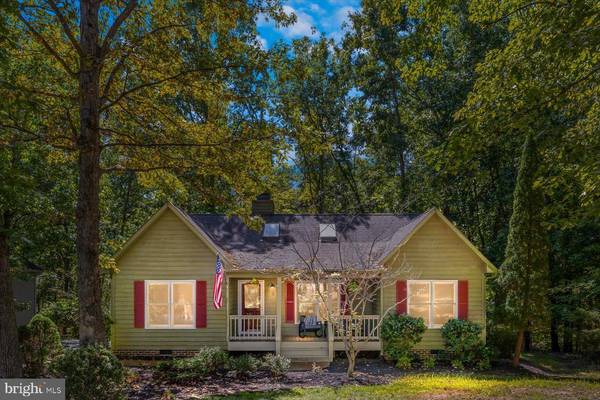 5 HAWKS PL, Palmyra, VA 22963