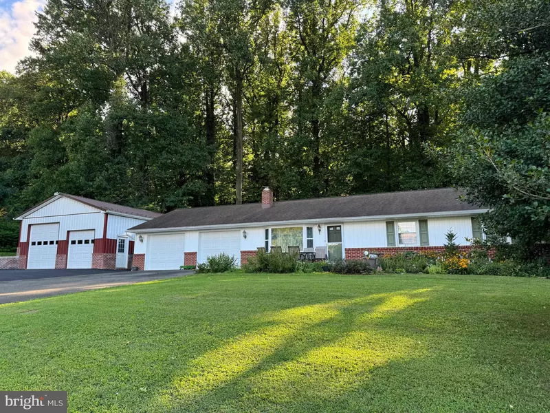 406 RED HILL RD, Pequea, PA 17565