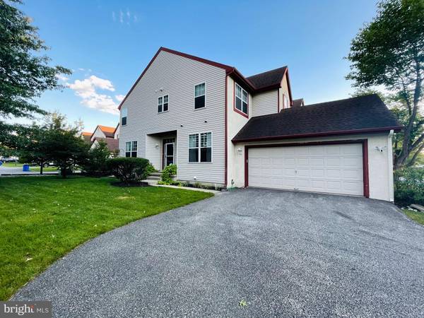 1061 CHANTICLEER, Cherry Hill, NJ 08003