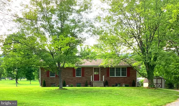 81 MAPLE SUGAR LN, Keyser, WV 26726