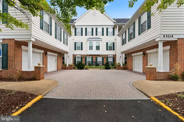 43114 WATERCREST SQ #304, Chantilly, VA 20152