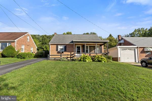 118 ROCKWOOD AVE, York, PA 17406