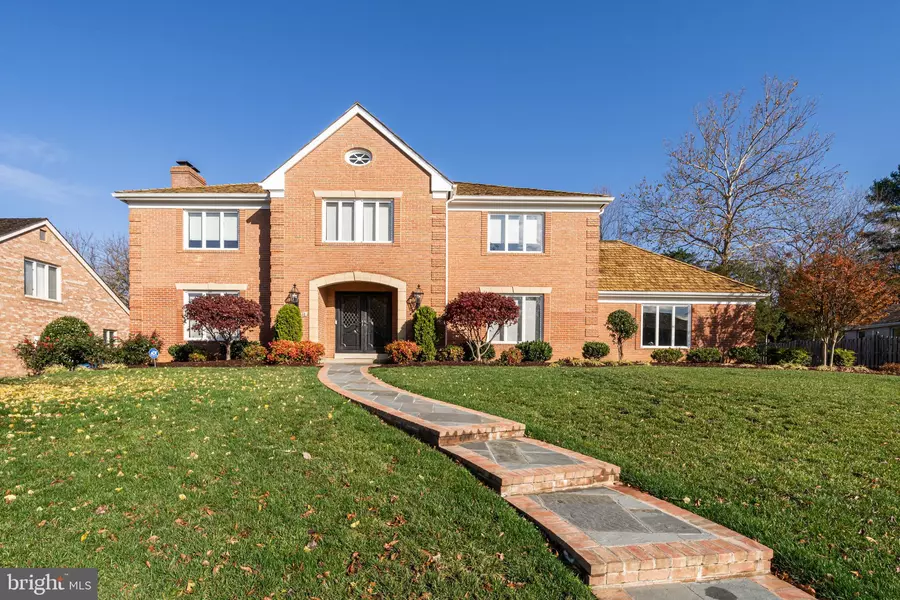 6288 DUNAWAY CT, Mclean, VA 22101