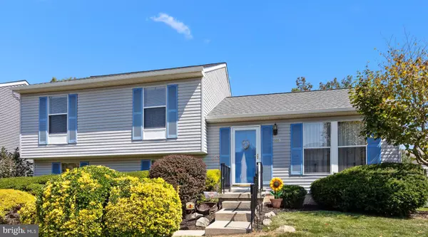 414 JUSTICE LN,  Morrisville,  PA 19067