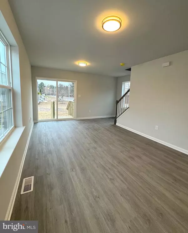 Millville, NJ 08332,724 WHEATON AVE