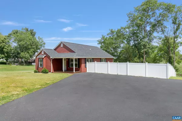 Stuarts Draft, VA 24477,32 HOWARDSVILLE TPKE