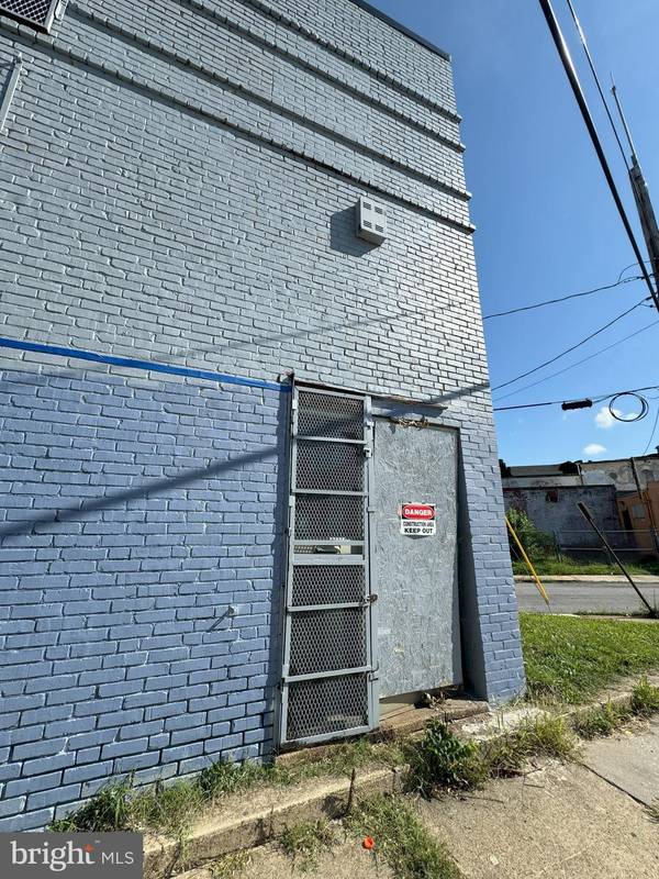 Baltimore, MD 21218,1270 E 20TH ST