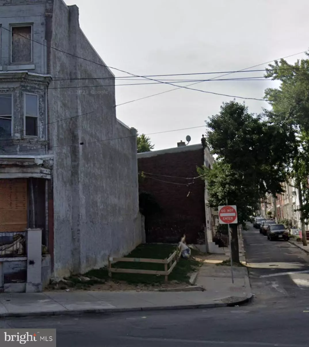 Philadelphia, PA 19132,1702 W GLENWOOD AVE