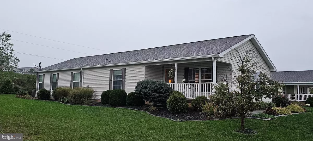 Carlisle, PA 17015,1 CRANDLE DR