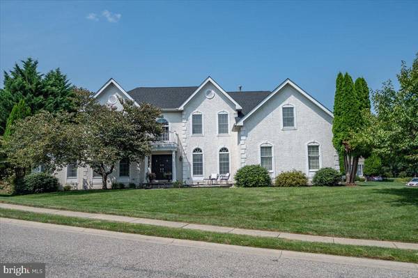 2 SUMMIT CT, Hockessin, DE 19707