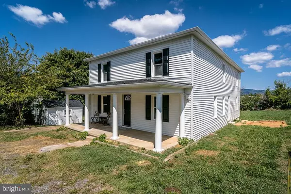 307 WILLIAMS AVE, Shenandoah, VA 22849