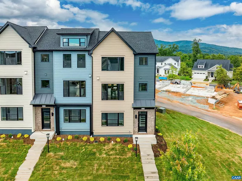 5170 GOLF DR, Crozet, VA 22932