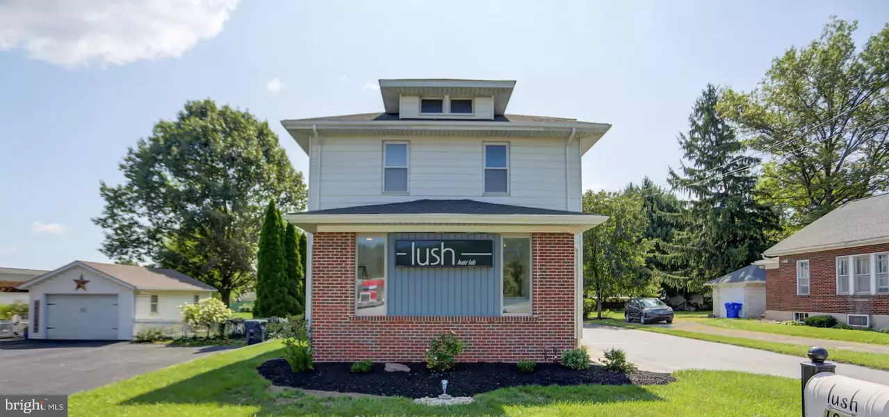 1946 PHILADELPHIA AVENUE, Chambersburg, PA 17201