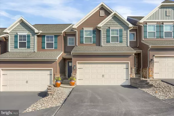 Boalsburg, PA 16827,135 TOWHEE DR