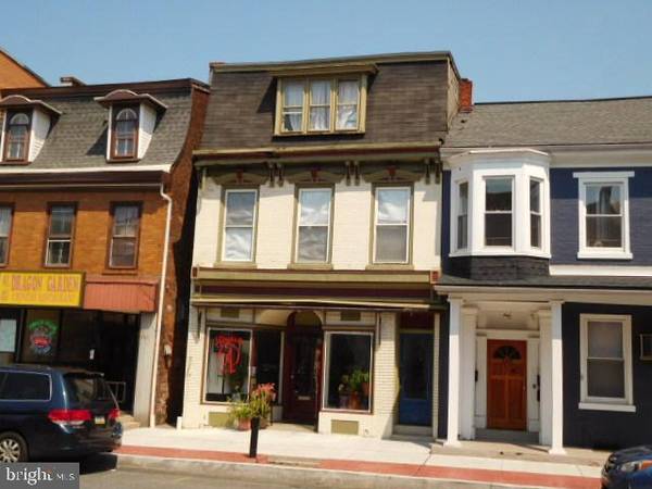 531 CUMBERLAND ST, Lebanon, PA 17042