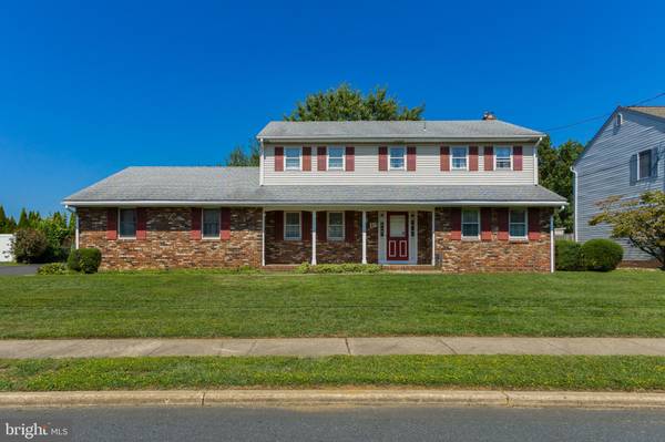 10 DELAWARE DR,  Bordentown,  NJ 08505