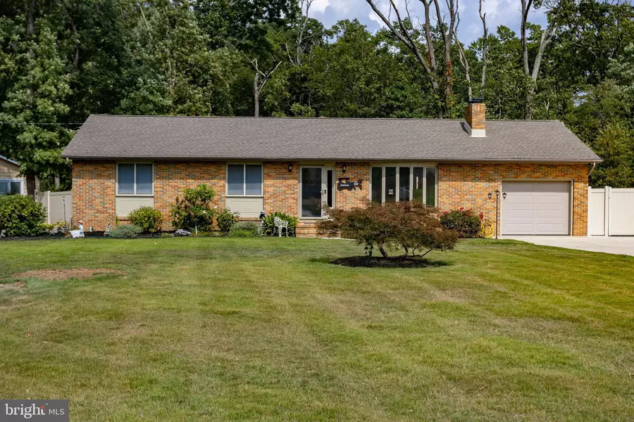 101 HUNTER DR, Newfield, NJ 08344