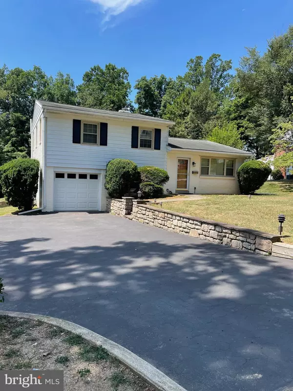 Paoli, PA 19301,21 W GOLF CLUB LN