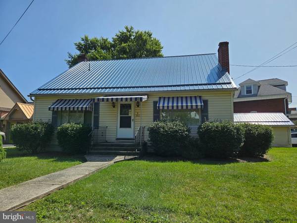 5611 GRANDVIEW AVE,  Altoona,  PA 16602