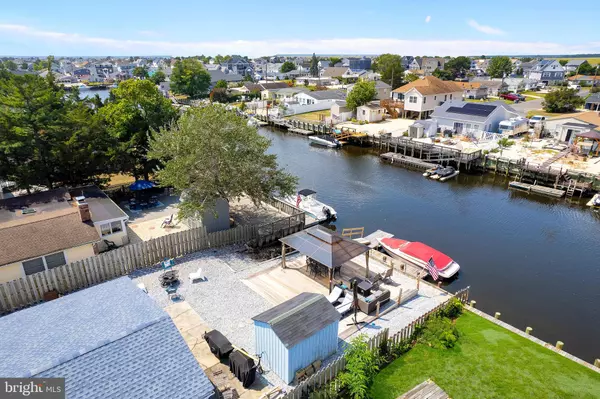 Little Egg Harbor Twp, NJ 08087,406 TWIN LAKES BLVD