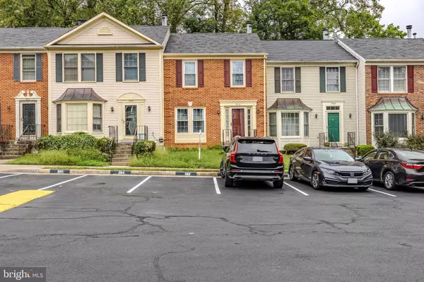 Lorton, VA 22079,7810 LAMBKIN CT