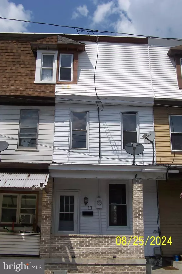 Tamaqua, PA 18252,11 W ELM ST