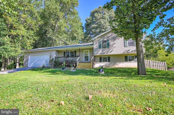 241 BLACK OAK TRL, Delta, PA 17314