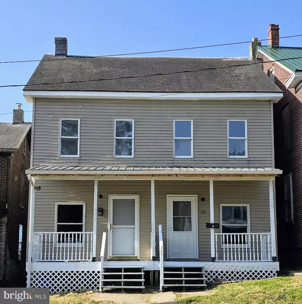 16 & 16 1/2 LOCUST ST, Lewistown, PA 17044