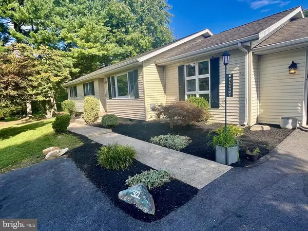 Martinsburg, WV 25403,322 ALDRIN LN