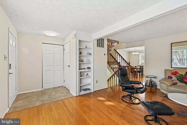 Vienna, VA 22182,8016 TYSON OAKS CIR