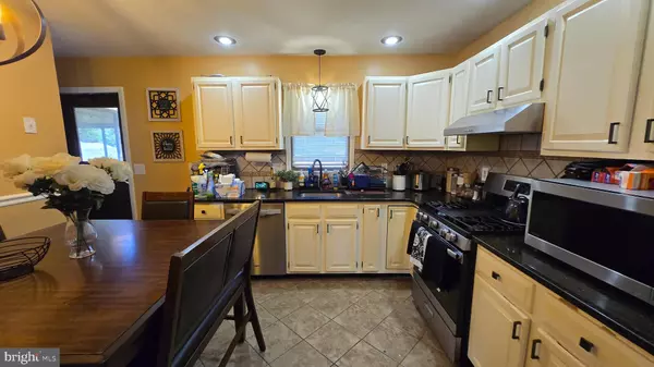 Morrisville, PA 19067,1318 OHIO AVE