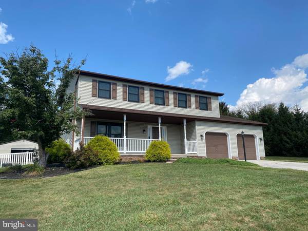 5091 HICKORY VIEW DR, Spring Grove, PA 17362