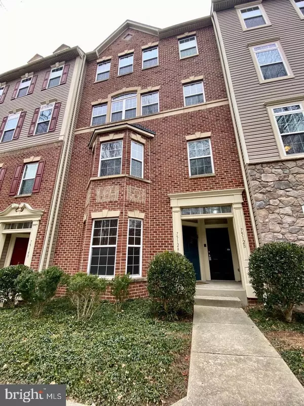 7512-B STONEY RUN DR #7512B, Hanover, MD 21076