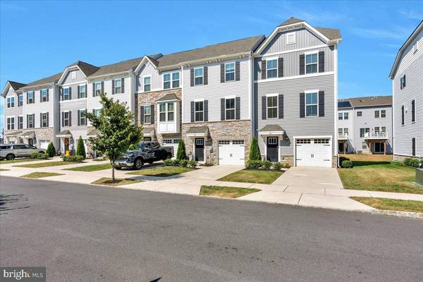 12 KOHLMYER DR, Pennsauken, NJ 08110