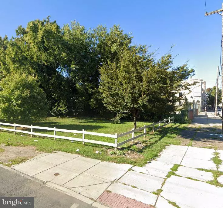 Philadelphia, PA 19132,2701 W YORK ST