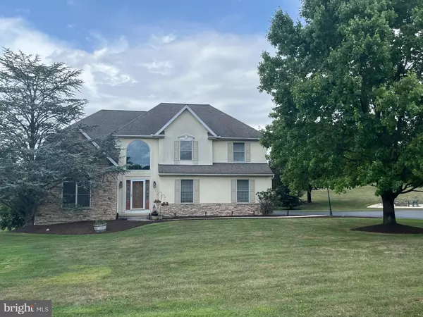 3517 CHERRY CIR, Schnecksville, PA 18078