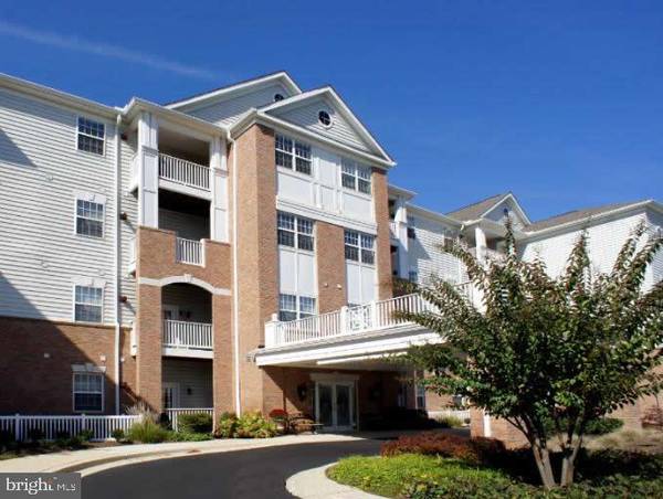 2604 CHAPEL LAKE DR #203, Gambrills, MD 21054