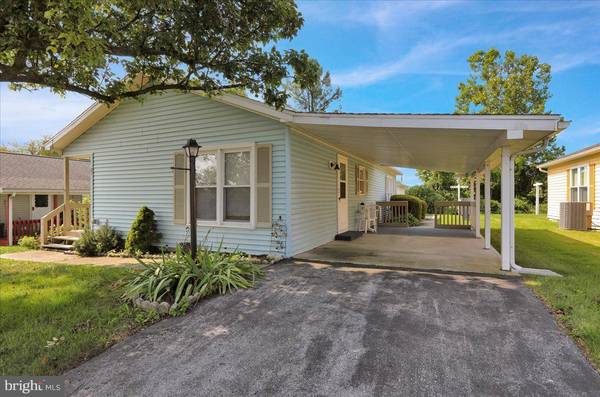 33 WESTVIEW TER, Womelsdorf, PA 19567