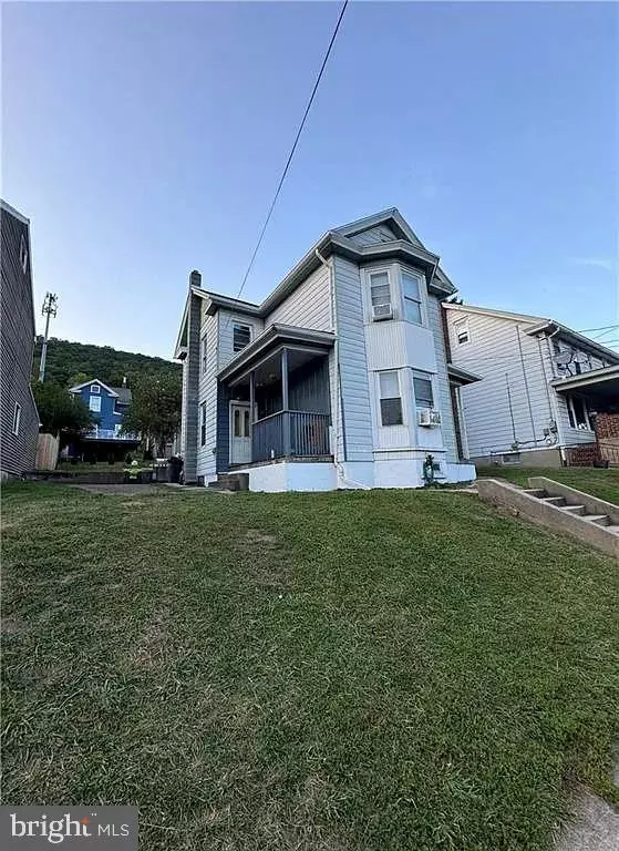 Jim Thorpe, PA 18229,532 SOUTH AVE