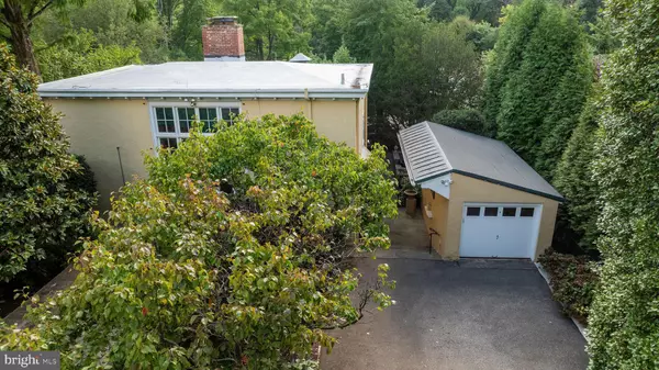 Philadelphia, PA 19118,141 BETHLEHEM PIKE