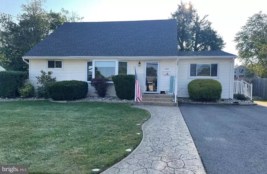 130 MIRY BROOK RD, Hamilton, NJ 08690